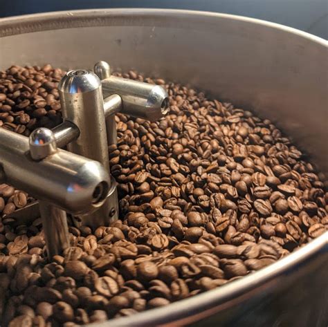 roasted coffee – High Tide Coffee