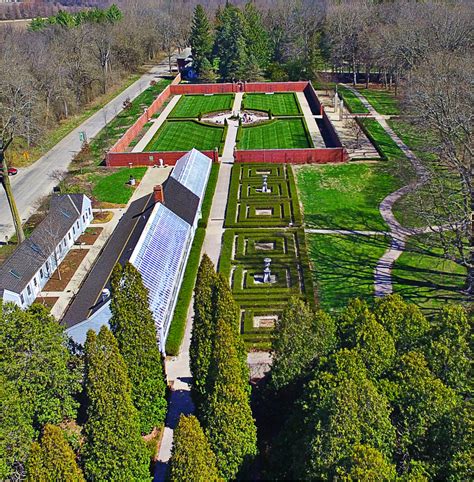 Robert Allerton Park Il