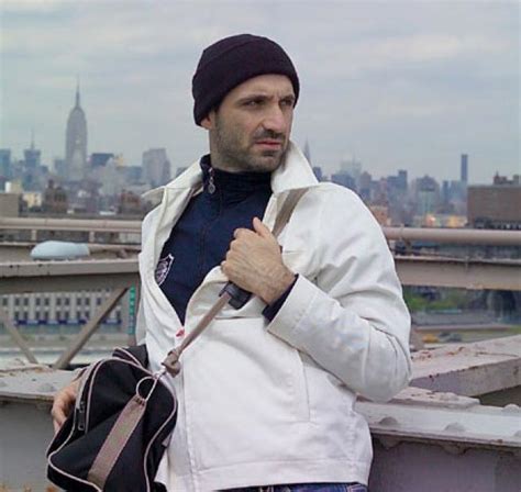 roberto bernardi biography