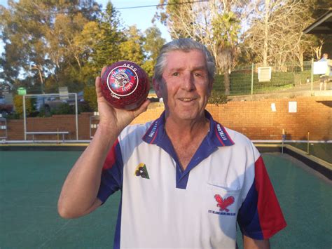 roberts senior singles