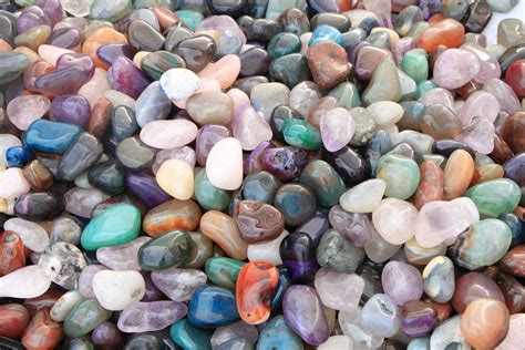 Read Rocks Minerals Gems 