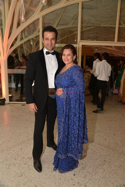 rohit roy and mansi joshi wedding hairstyles