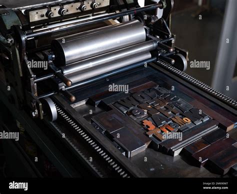 Roller Printing Press Industrial