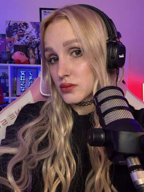 rose boosty