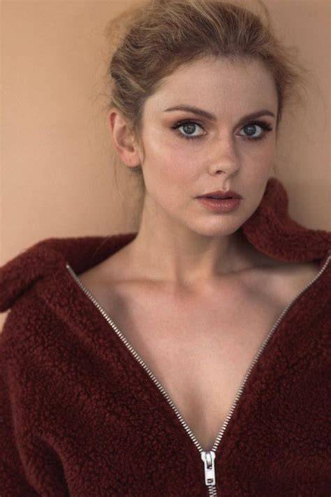 rose mciver boosty