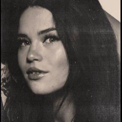 rosiehues nude