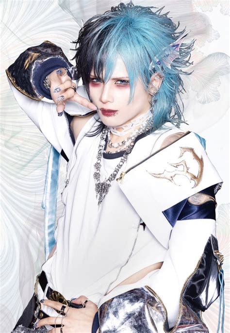 royz subaru biography sampler