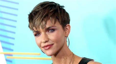 ruby rose голая