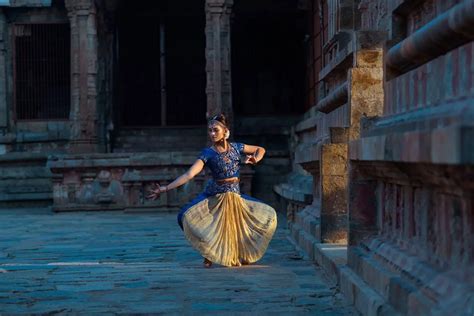 rukmini vijayakumar biography