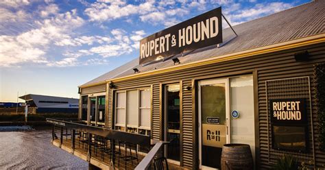 Rupert And Hound