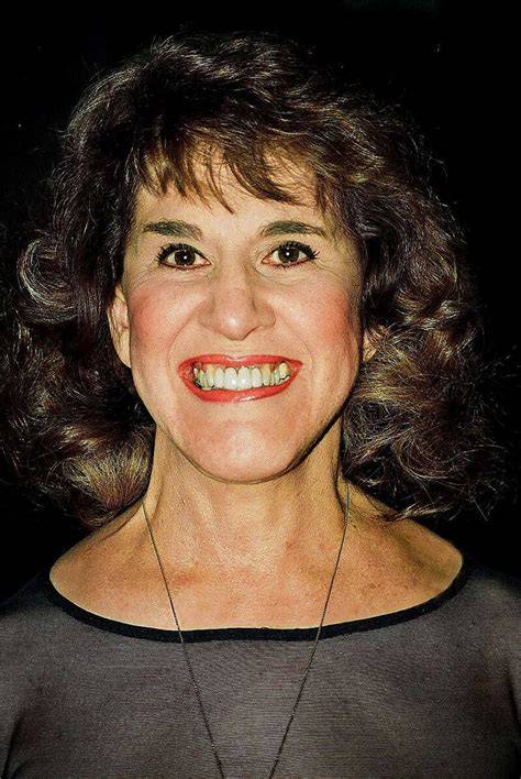 ruth buzzi nude