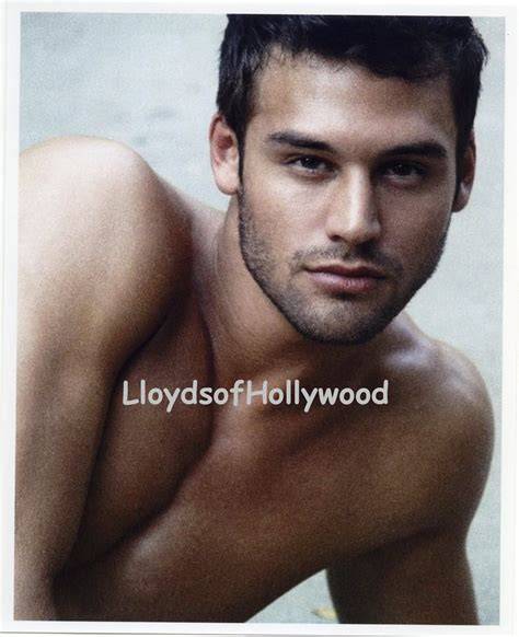 ryan guzman nude modeling
