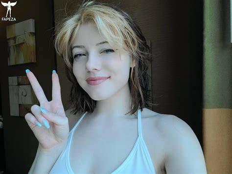 rylie rowan nude