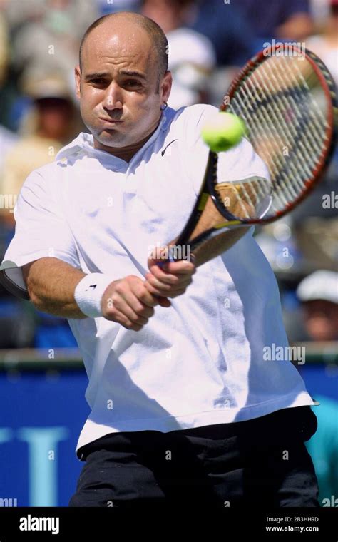 S Andre Tennis