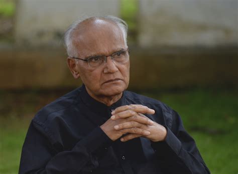 S L Bhyrappa