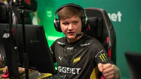 s1mple says he can make CS GO better with a few million from Valve