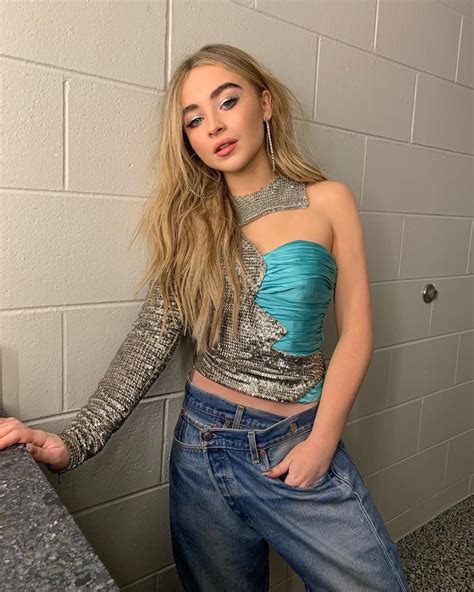 sabrina carpenter sex videos