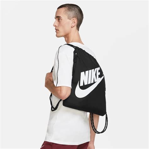 sacola nike