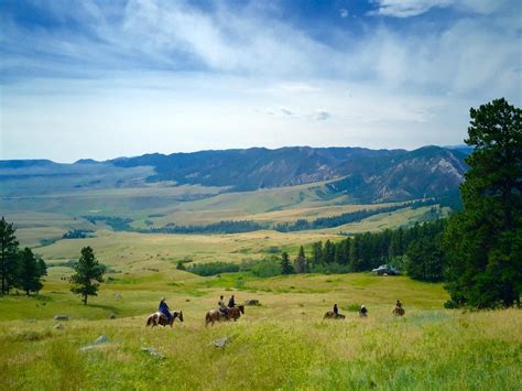 saddlestring wyoming