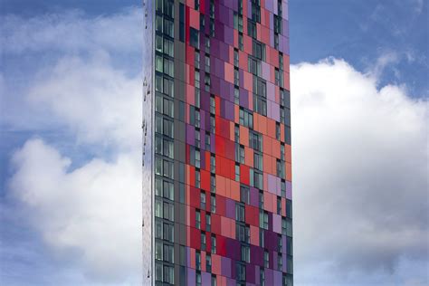 Saffron Square Supadu