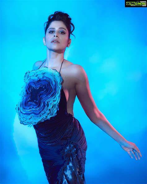 sai tamhankar nude