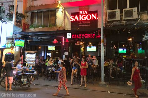 saigon bar girl