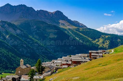 saint va c ran la montagne le cuivre et l homme t