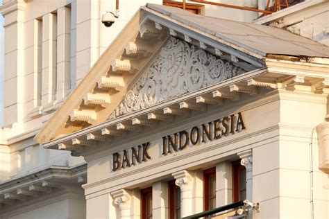 salah satu tugas bank indonesia adalah