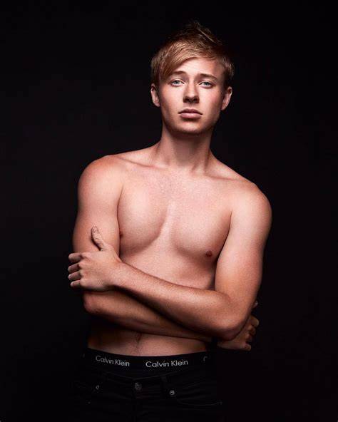 sam golbach nudes