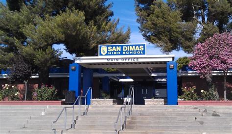 San Dimas High School
