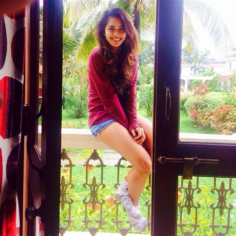 sana sayyad splitsvilla 8 biography