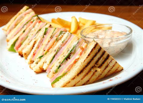 Sandwich Plate