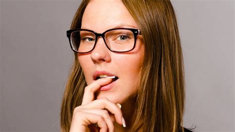 sapioseksual adalah | Sapioseksual Minat dan Ketertarikan terhadap Orang Cerdas