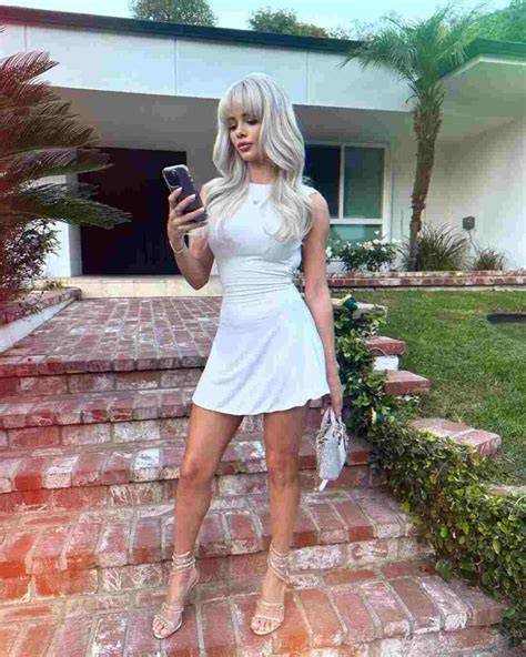 sapphire howell nude