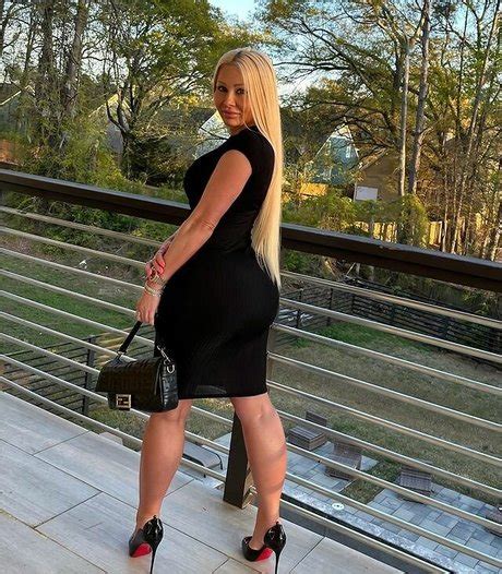 sara oliver onlyfans
