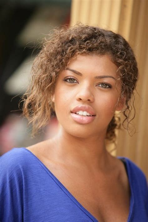 sarah barrable-tishauer biography