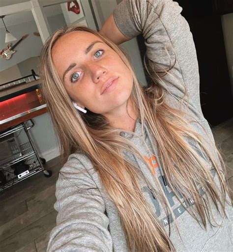 sarah hryniewicz leaked