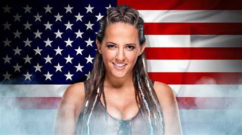 sarah logan nude