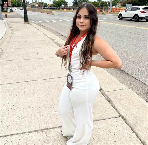 saren OnlyFans leaked content