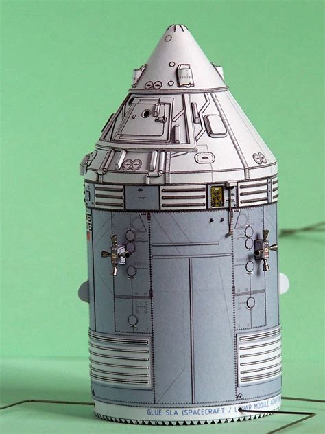 Full Download Saturn V Paper Model 