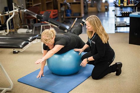 saunders physical therapy