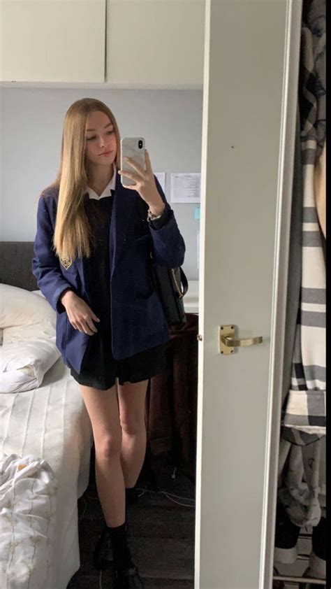 schoolgirl9 onlyfans