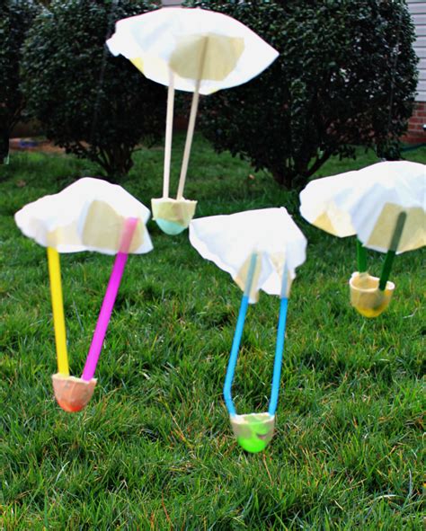 Science Experiments With Egg Parachutes Jdaniel4s Mom Parachute Science - Parachute Science