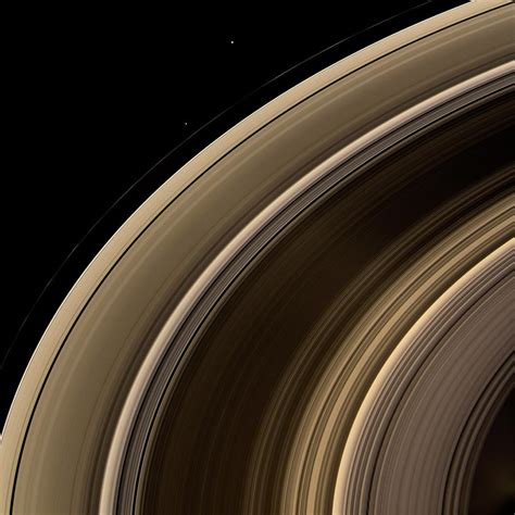Science Rings   What Are Saturn X27 S Rings Made Of - Science Rings