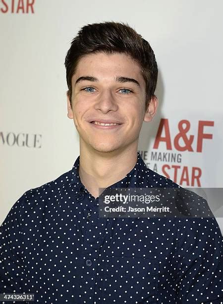 sean odonnell actor biography examples