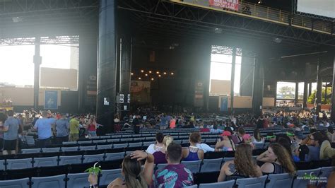section 205 hollywood casino amphitheatre