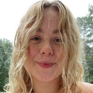 selenaray OnlyFans leaked content