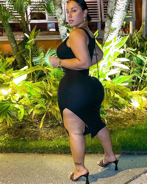 selenecastle onlyfans leak