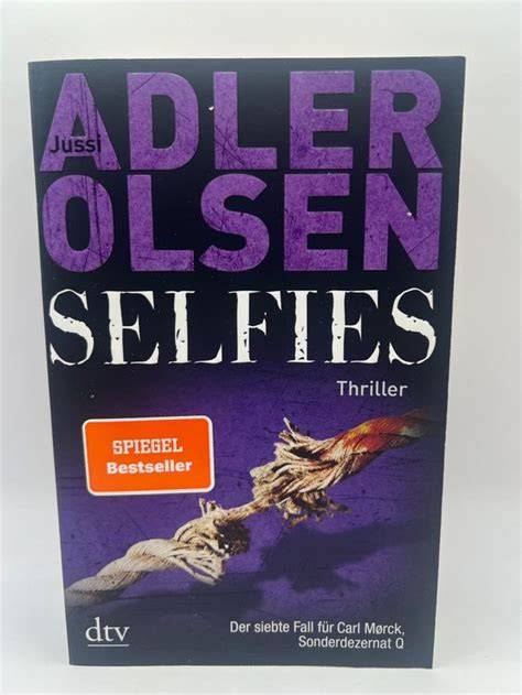 selfies carl morck 7