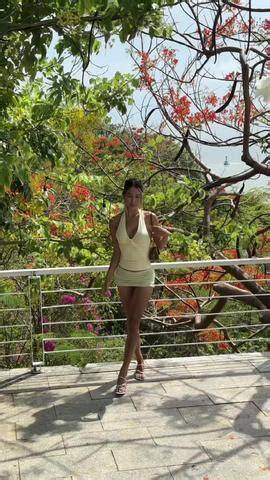 selinazooms nude